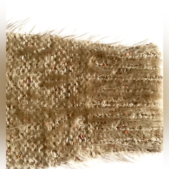 Chelsea & Violet Fuzzy Sweater Taupe Gold Crew Neck Sequin Pullover Women Large - Picture 7 of 10